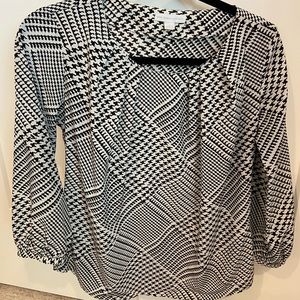 NY&Co Houndstooth Blouse